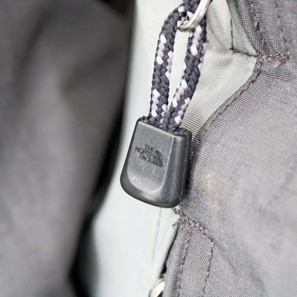 North Face Hyvent Men's Jacket/North Face Borealis Backpack/North Face Gloves - Picture 12 of 14